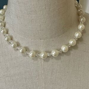 SAQ Avon faux pearl and crystal single strand  necklace